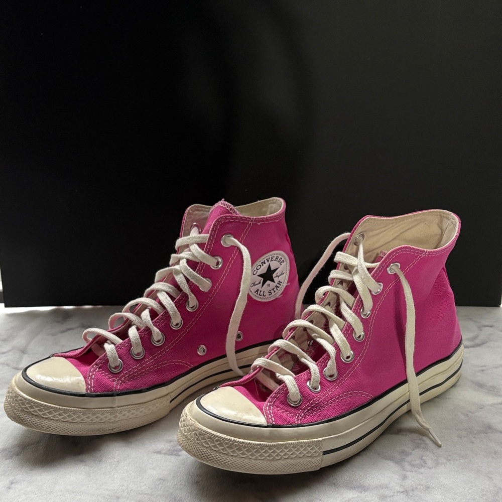 Converse Chuck 70 Hi Sneakers - Size 6.5